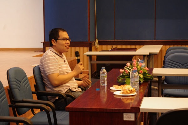 Anh Vương Vũ Thắng -Tổng Giám Đốc VCCorp chia sẻ cùng các CBNV VC